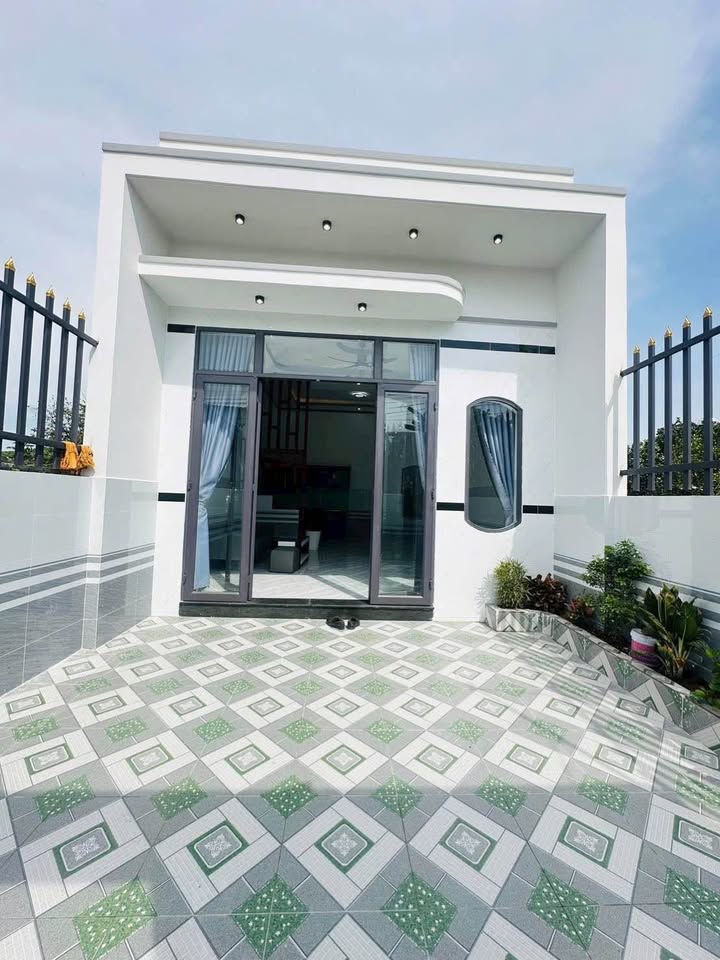 Nhà phố Mỹ Hạnh Nam 120m² giá 1.8 tỷ - Sổ hồng riêng, hoàn công