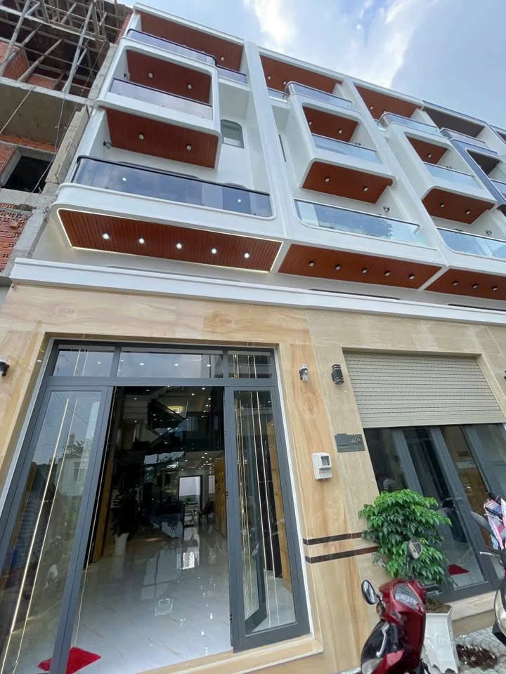 Nhà phố sang trọng Bình Tân 88m² giá 7.5 tỷ - Tặng nội thất hiện đại!