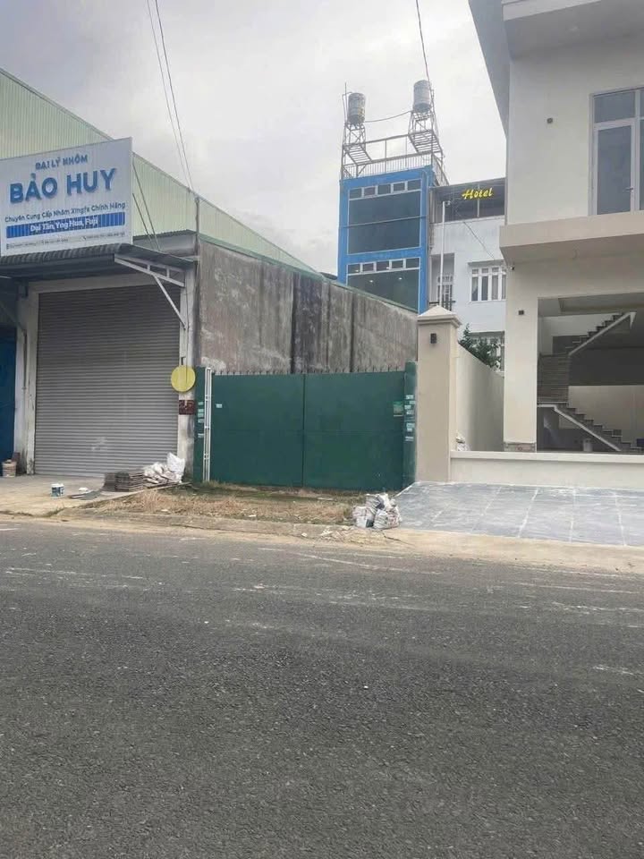 Nhà 1 trệt 1 lầu Bảo Lộc 75m² giá chỉ 3.99 tỷ - Đầu tư sinh lời ngay!