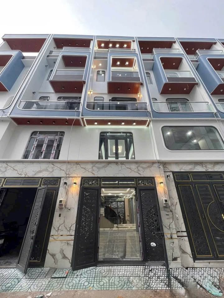 Bán dãy nhà phố 133/36 Bình Thành, quận Bình Tân - Thiết kế hiện đại, đầy đủ nội thất!