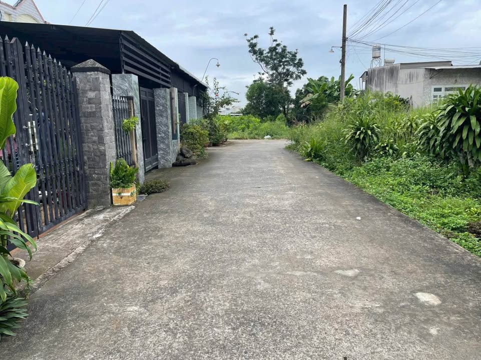 Lô đất Tây Hoà, Trảng Bom 143m² - Giá tốt, nở hậu 5m!