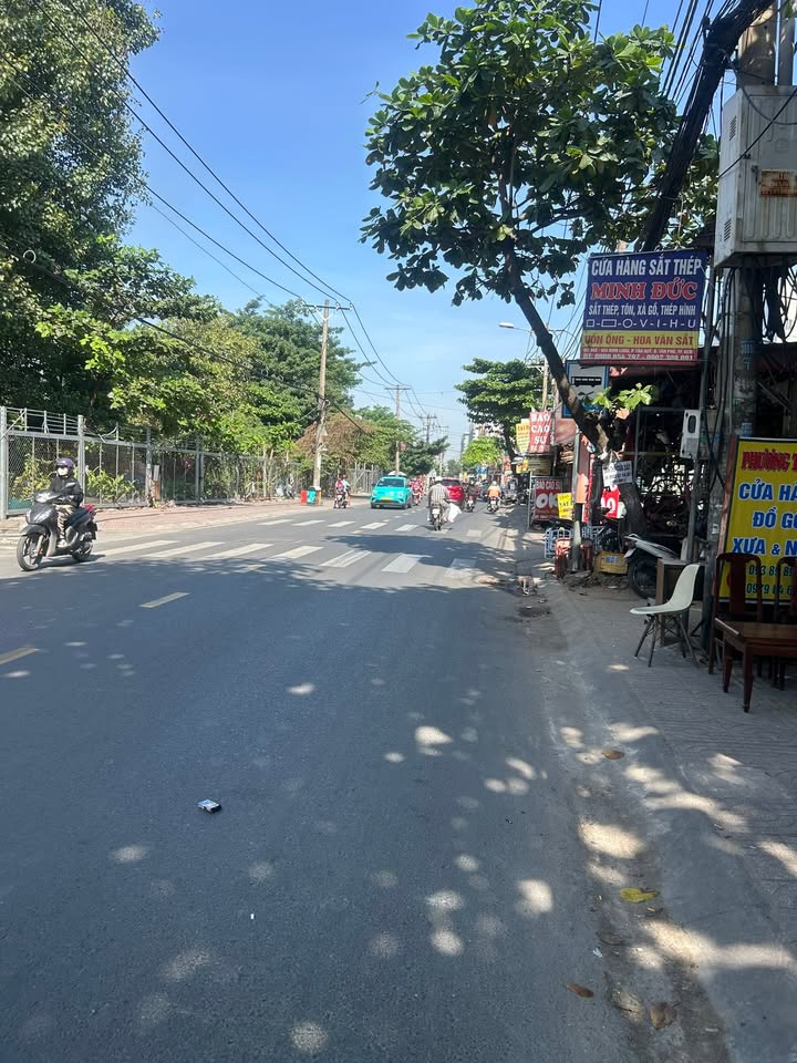 Mặt tiền kinh doanh Tân Phú 100m² giá 14 tỷ - Cơ hội đầu tư lý tưởng!