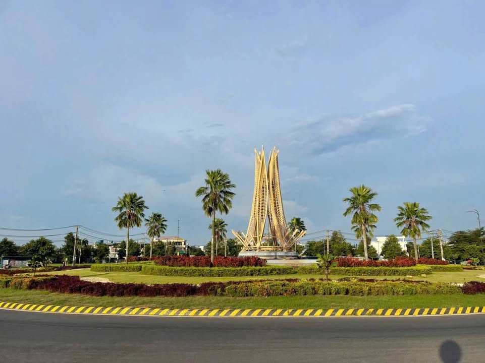 Đất nền lô góc 221m² tại KDCNL An Thạnh, Bến Lức - Giá chỉ 6.5 tỷ!