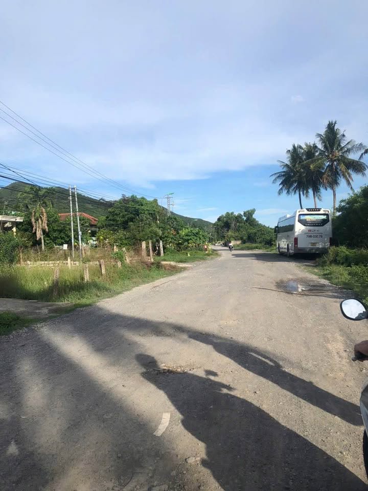 Đất 2 mặt tiền Phước Đồng, Nha Trang 1016m² giá 11 tỷ - Cơ hội kinh doanh tuyệt vời!