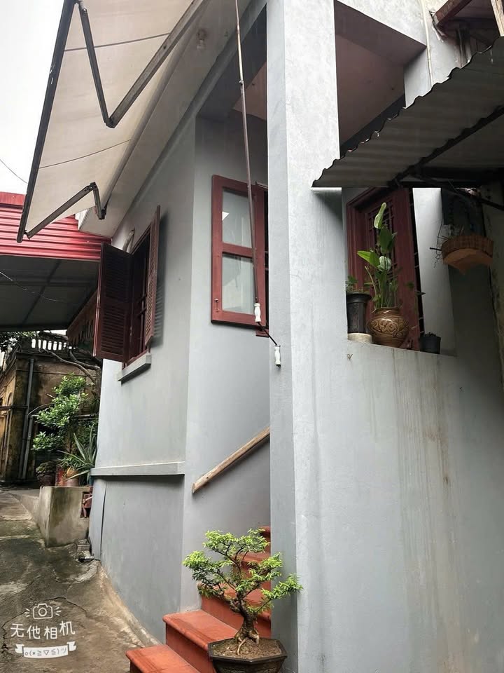 Nhà 2 tầng Hiến Nam 46.4m² giá 2 tỷ - Tiện ích đầy đủ, chính chủ!