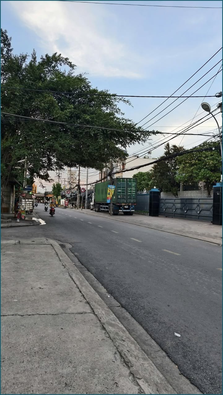 Kho xưởng mặt tiền Đông Thạnh, Hóc Môn 6.500m² giá 35 tỷ - Cơ hội đầu tư hấp dẫn!