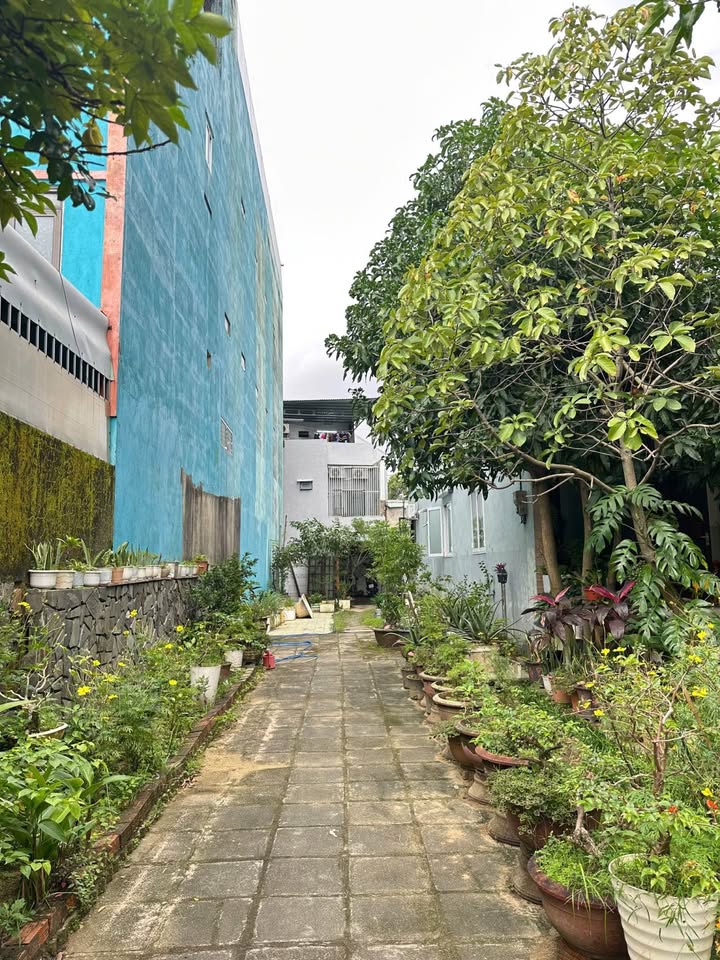 Đất kiệt 38 Nguyễn Nhàn 143m² giá 3.9 tỷ - Ô tô vào tận nơi!