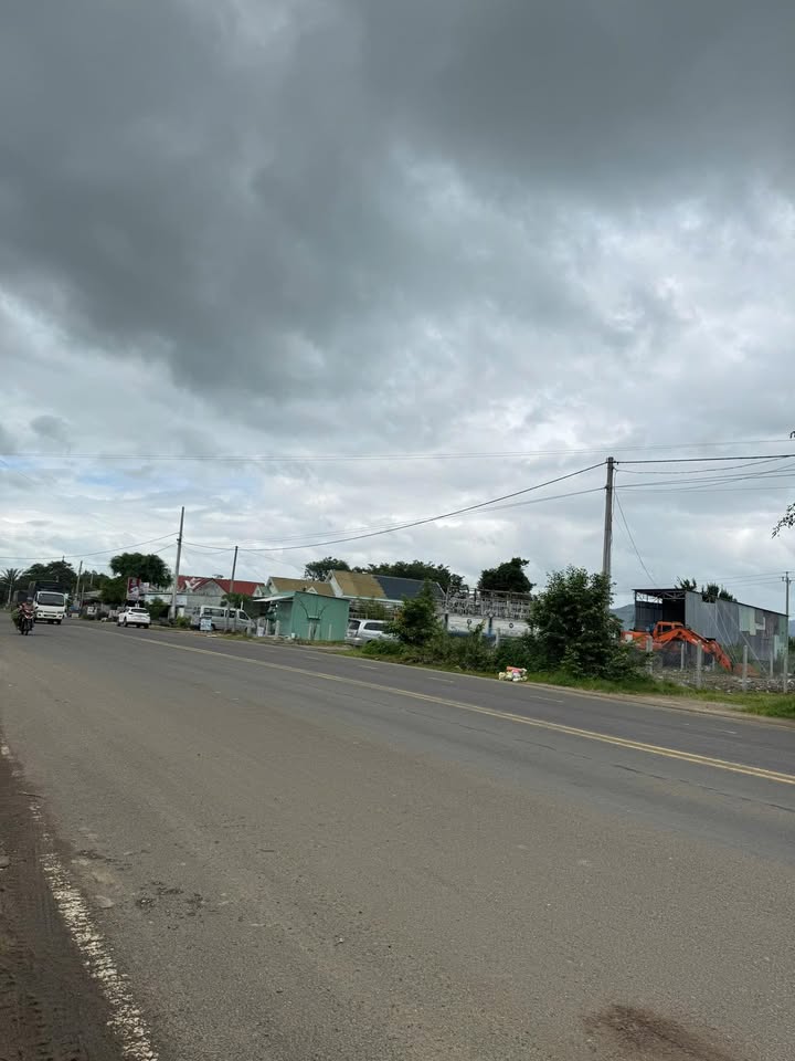 Đất mặt tiền Quốc lộ 25, xã Sơn Hòa, 288m², giá 1.3 tỷ - Cơ hội đầu tư tuyệt vời!