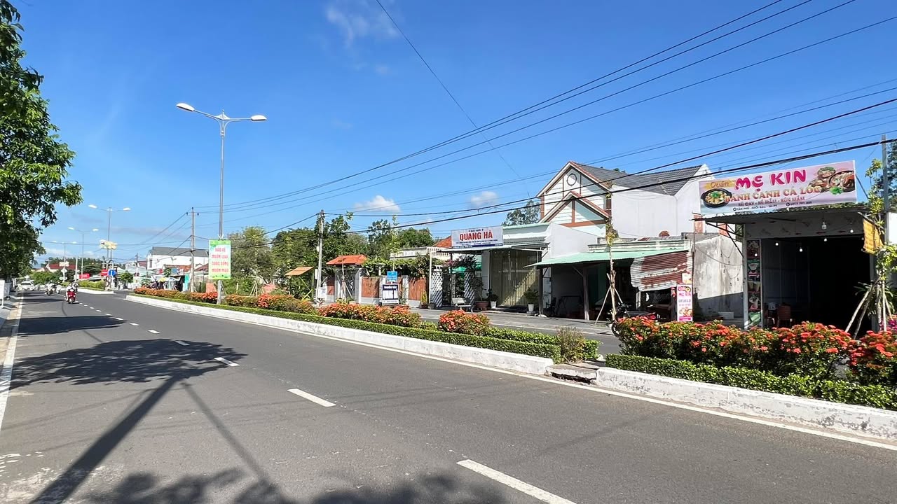 Đất mặt tiền Trần Phú, Sơn Hòa 720m² giá 1 tỷ - Cơ hội đầu tư sinh lời!