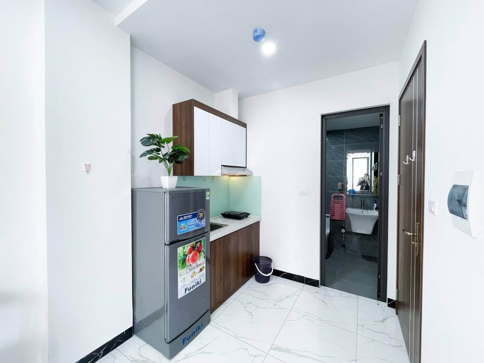 Phòng cho thuê tại 285 Đội Cấn, Ba Đình - Diện tích 30m², giá tốt, thoáng mát!