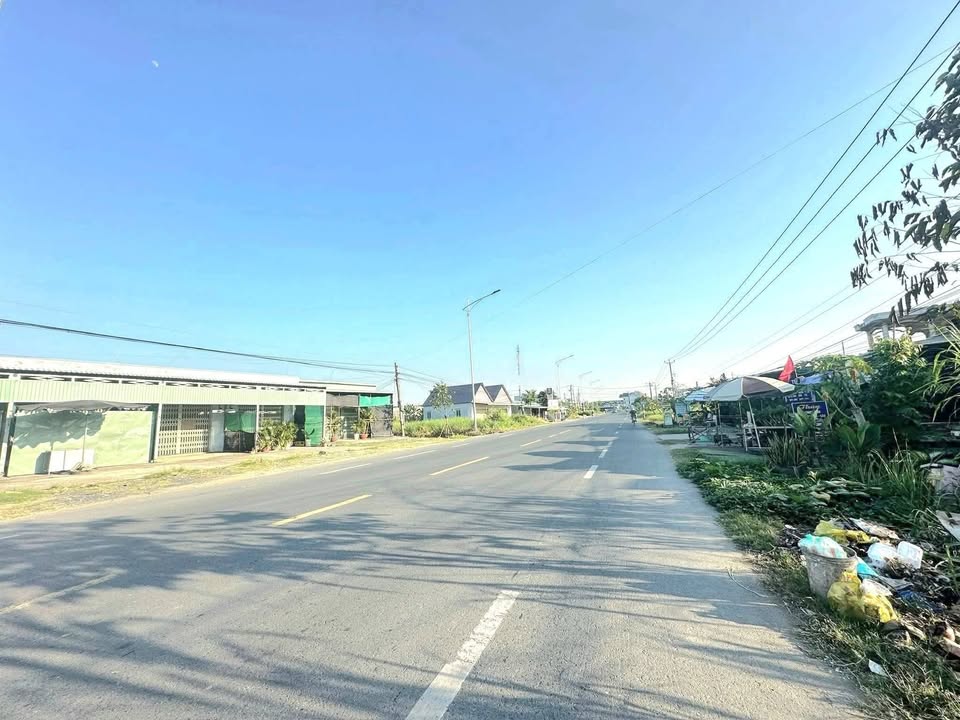 Đất nền mặt tiền Quốc Lộ 50, Gò Công, Tiền Giang 324m² - Giá chỉ 2.25 tỷ!