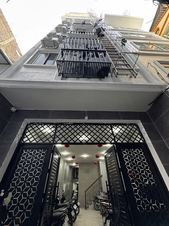 Căn hộ Apartment Trung Kính Cầu Giấy 104m² giá 28.5 tỷ - Dòng tiền 120 triệu/tháng!