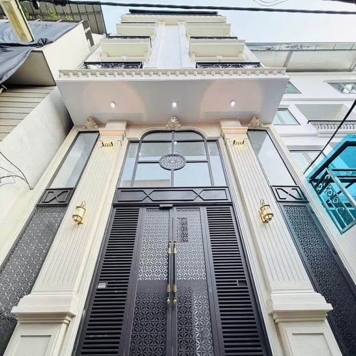 Căn hộ dịch vụ Phú Diễn 72m² giá 22 tỷ - Ô tô đỗ cửa, dòng tiền ổn định!