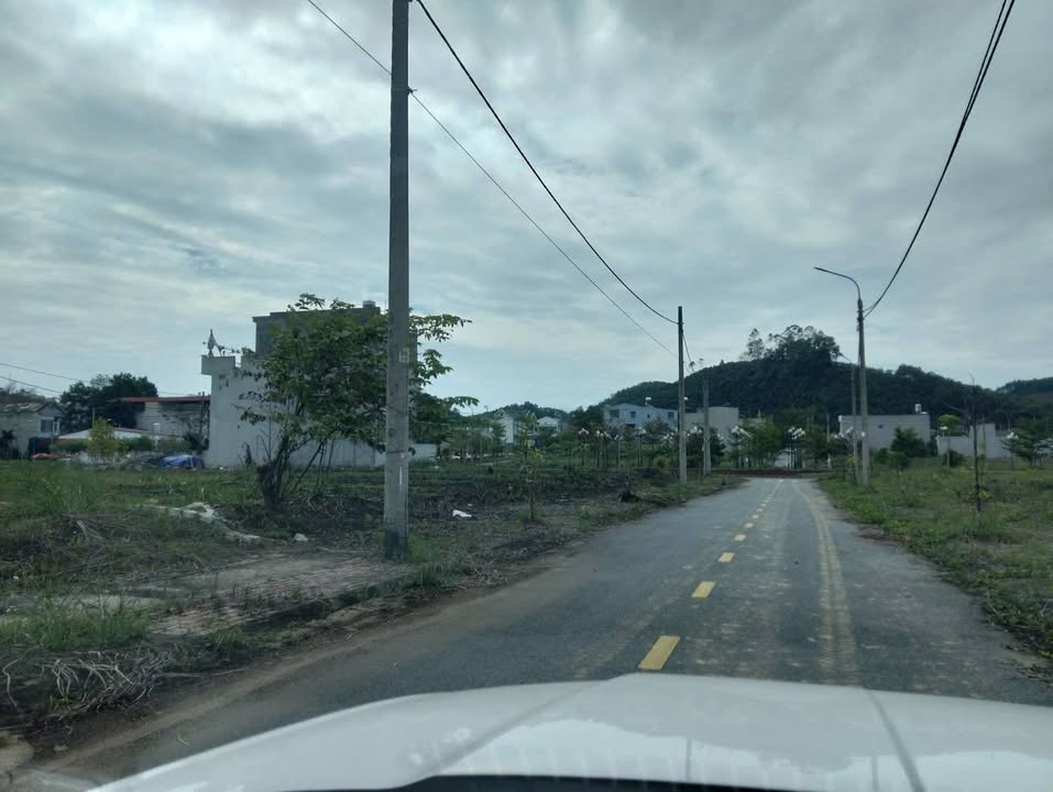 Đất nền mặt tiền trục 3 phường Âu Lâu Lào Cai 100m² giá 1 tỷ - Đầu tư sinh lời ngay!