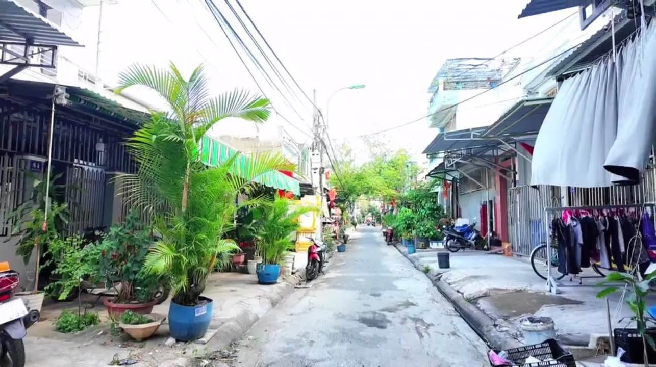 Bán đất tặng nhà cấp 4 đường Nguyễn Sơn, Nha Trang 84m² giá 5 tỷ - Cơ hội đầu tư sinh lời!