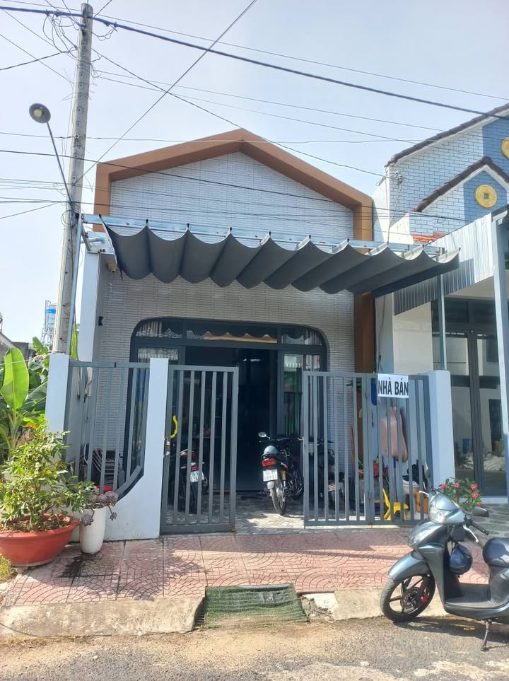 Nhà cấp 4 Long Điền, Chợ Mới 80m² giá 1.15 tỷ - Thiết kế hiện đại, sẵn sàng ở ngay!