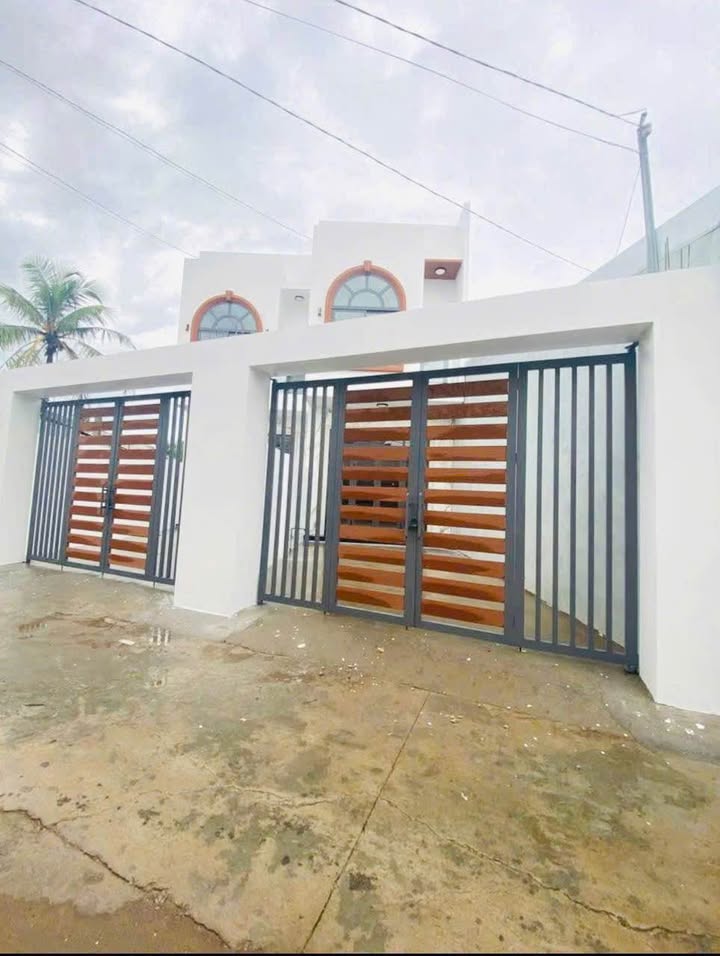 Nhà trệt lầu hẻm 42 Trần Quang Khải 157m² giá 2.1 tỷ - Gần bệnh viện Phương Châu!