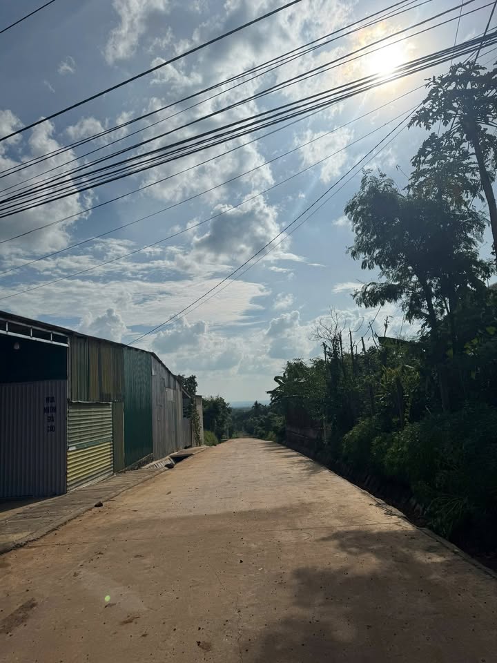 Đất thổ cư Ea Bar 470m² giá 890 triệu - Vị trí đẹp, tiện lợi giao thông!