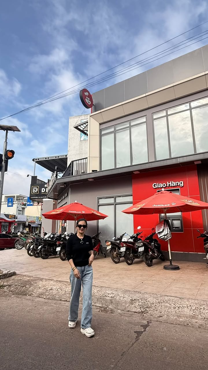 Đất Mặt Tiền Lê Thị Riêng, Buôn Ma Thuột 99m² giá 3.88 tỷ - Cơ hội vàng cho nhà đầu tư!