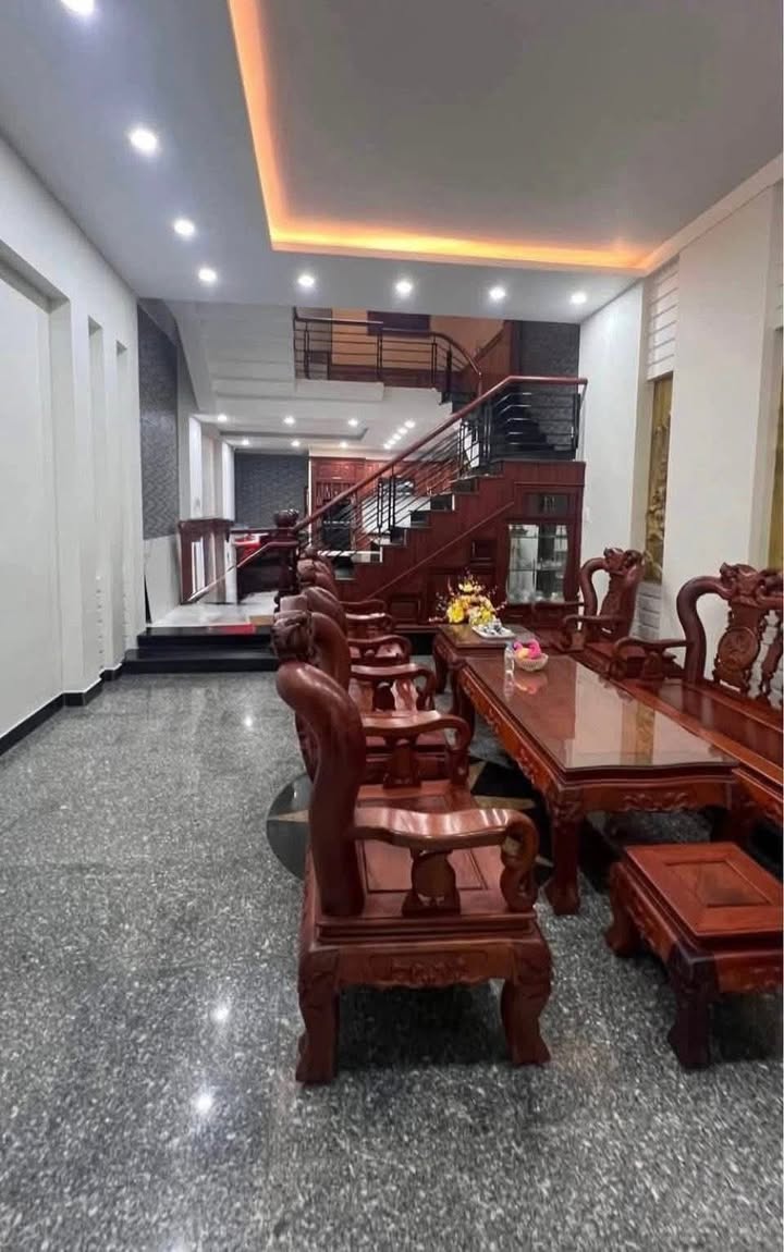 Nhà mặt tiền Nguyễn Thị Định, Quy Nhơn 80m² giá 8.6 tỷ - Cơ hội đầu tư hấp dẫn!