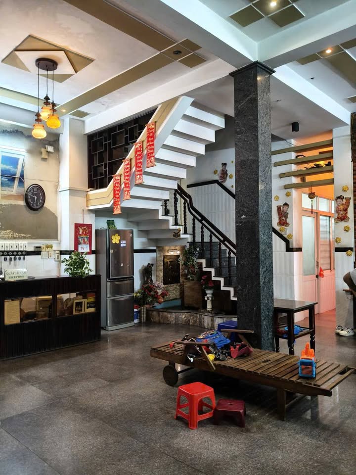 Bán nhà nghỉ 222m² tại Quy Nhơn Tây giá 7xx tỷ - Kinh doanh sinh lời ngay!