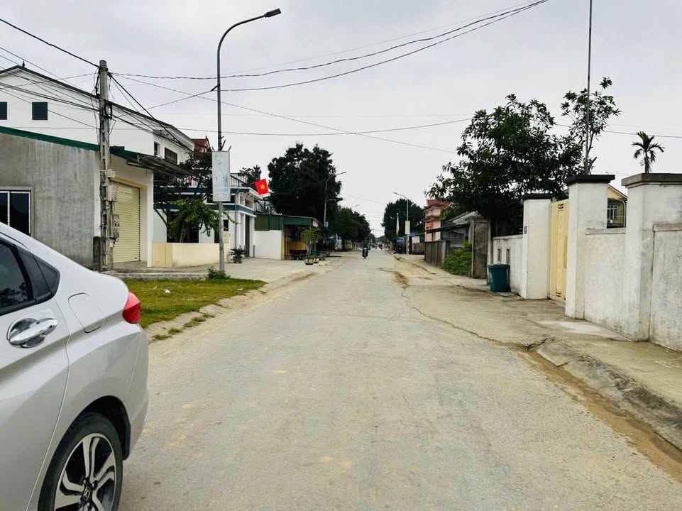 Đất mặt đường Xuân Lộc, Nghi Kim, 168m², giá 5.04 tỷ - Cơ hội đầu tư tuyệt vời!