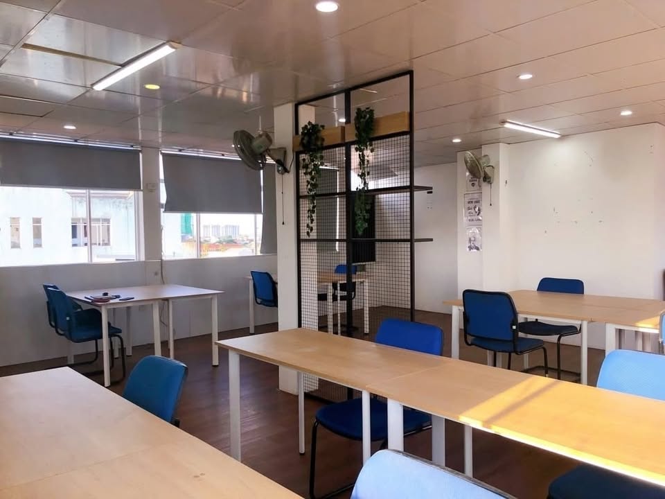 Cho thuê văn phòng 60m² tại trung tâm thành phố Huế - Sẵn sàng làm việc ngay!