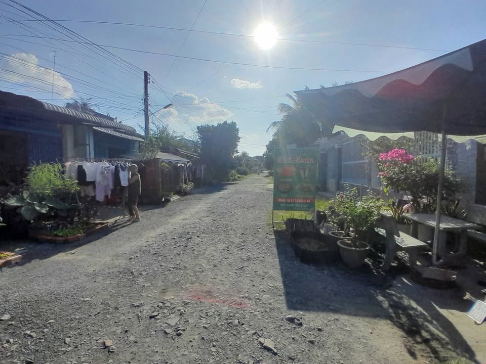 Đất nền kinh doanh Trường Lưu 72m² giá 700 triệu - Tiềm năng phát triển lớn!