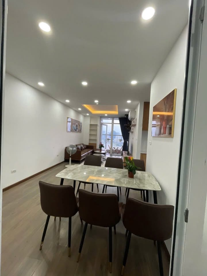 Chung cư CT2-A10 Nam Trung Yên 100m² giá 20 triệu - Full nội thất, vào ở ngay!