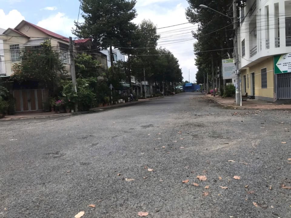 Đất thổ cư Khu Thiên Phú Vĩnh Long 92.5m² giá 2 tỷ - Sổ đỏ chính chủ!