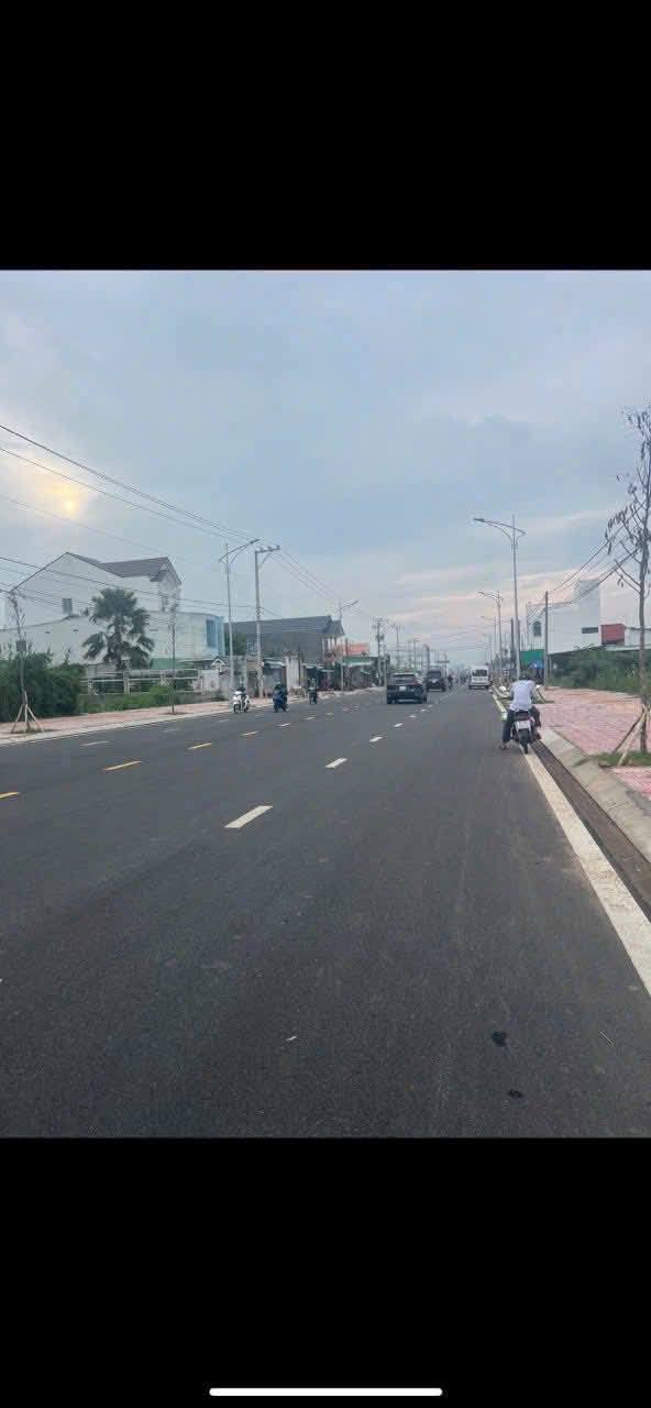 Bán đất mặt tiền đường Tiến Thành, phường 3, TP Vĩnh Long 320m² - Cơ hội đầu tư lý tưởng!