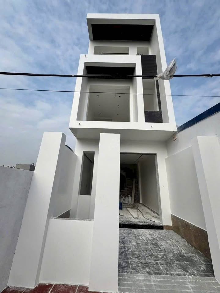 Nhà độc lập 58m² tại Đồng Hòa - Thiết kế hiện đại, sân cổng riêng, chỉ 2.9 tỷ!