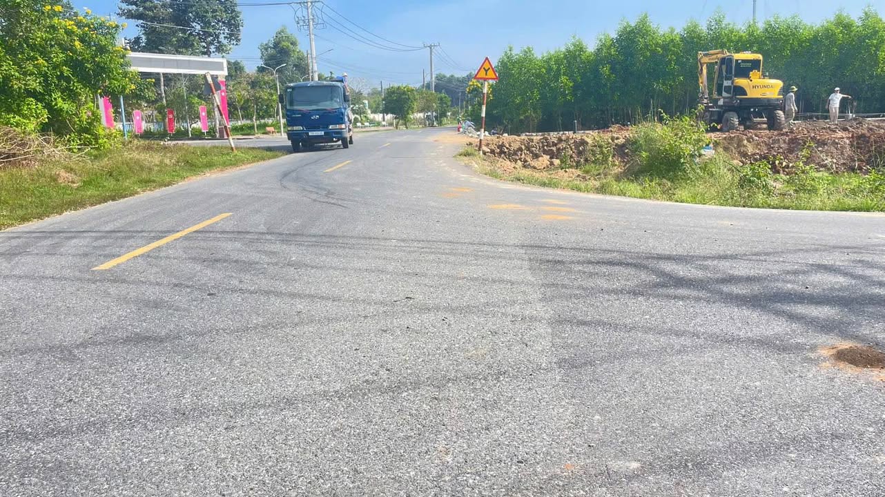 Đất mặt tiền đường nhựa 8m tại Long Mỹ, Bà Rịa - Vũng Tàu, 172m² giá 1.75 tỷ - Đầu tư sinh lời ngay!