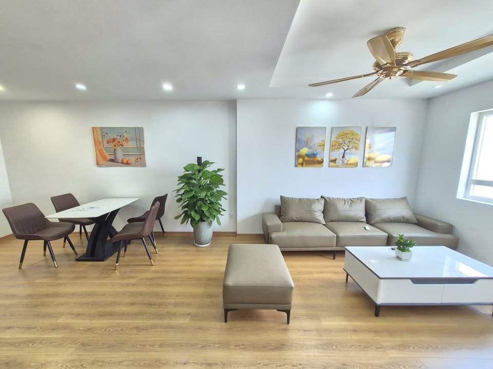 Căn hộ Viglacre Xuân Phương CT2 108m² giá 6.8 tỷ - Full nội thất đẹp