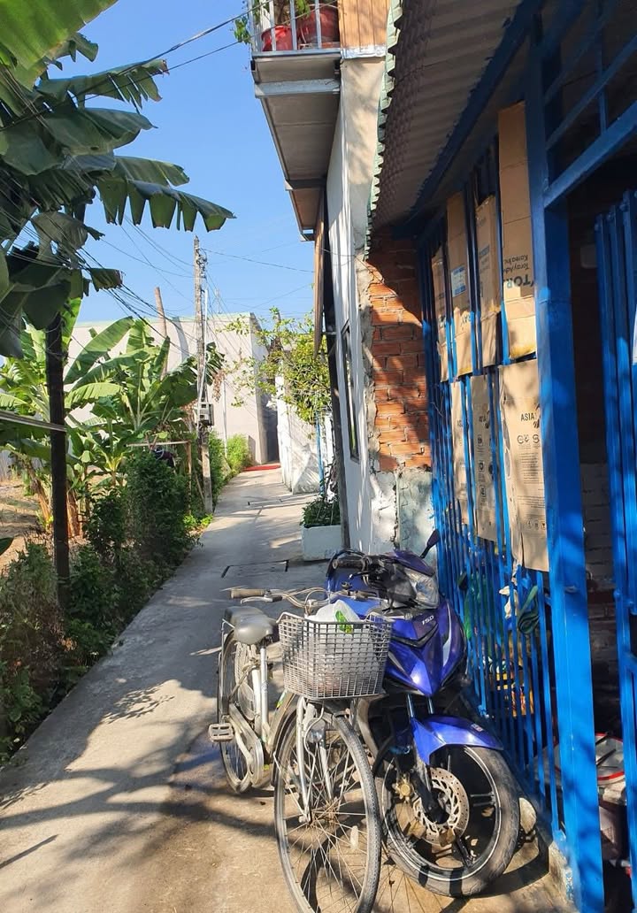 Nhà trọ 3 phòng tại Chợ Gò Đen 56m² giá 1.25 tỷ - Đầy đủ tiện nghi, sổ hồng chính chủ!