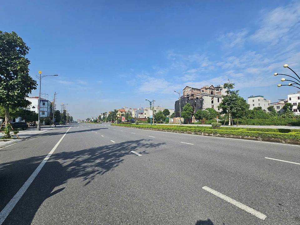 Đất biệt thự mặt đường Lý Thánh Tông 270m² - Cơ hội đầu tư tuyệt vời!