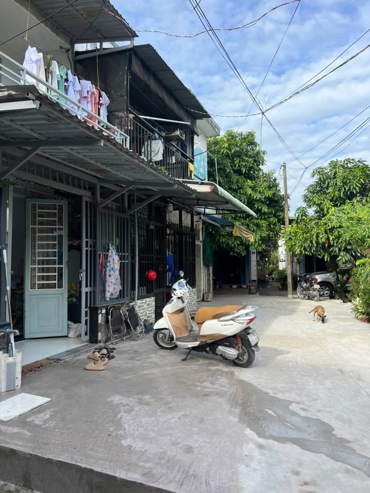 Shophouse Xuân Thới Đông, Hóc Môn 40m² giá 1.55 tỷ - Đường xe hơi đậu thoải mái!