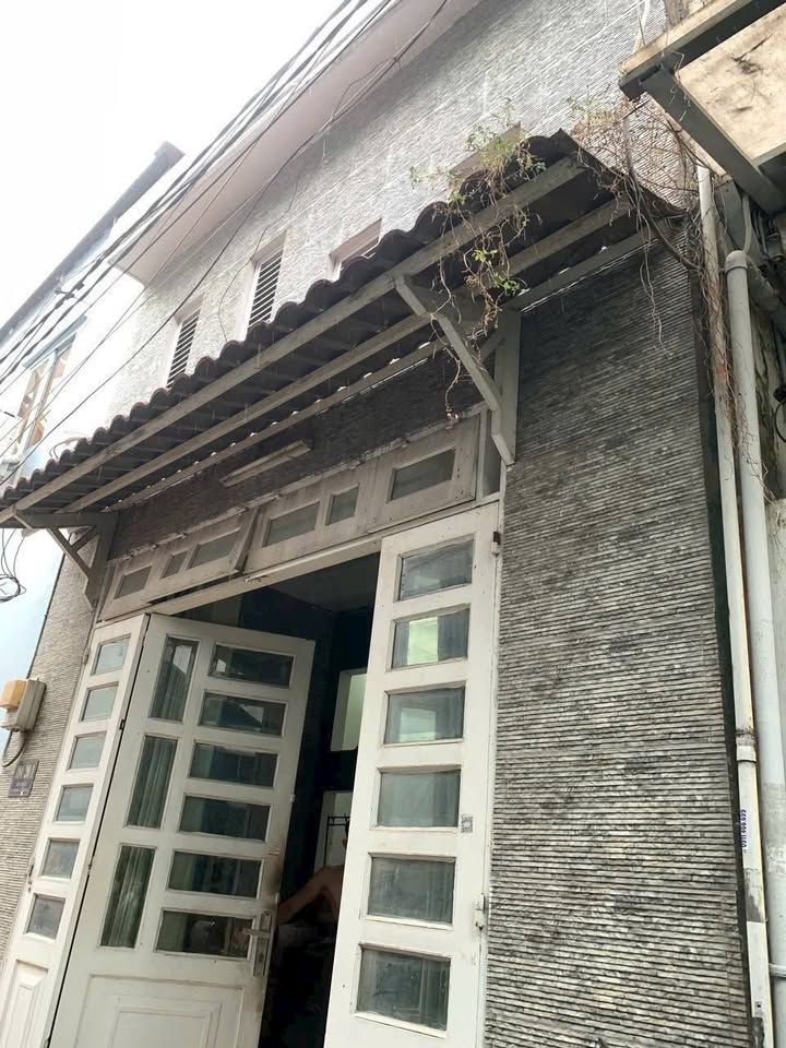 Nhà phố 194/20 Gò Dầu, Tân Phú 32.4m² giá 3.75 tỷ - Vị trí đẹp, gần mặt tiền!