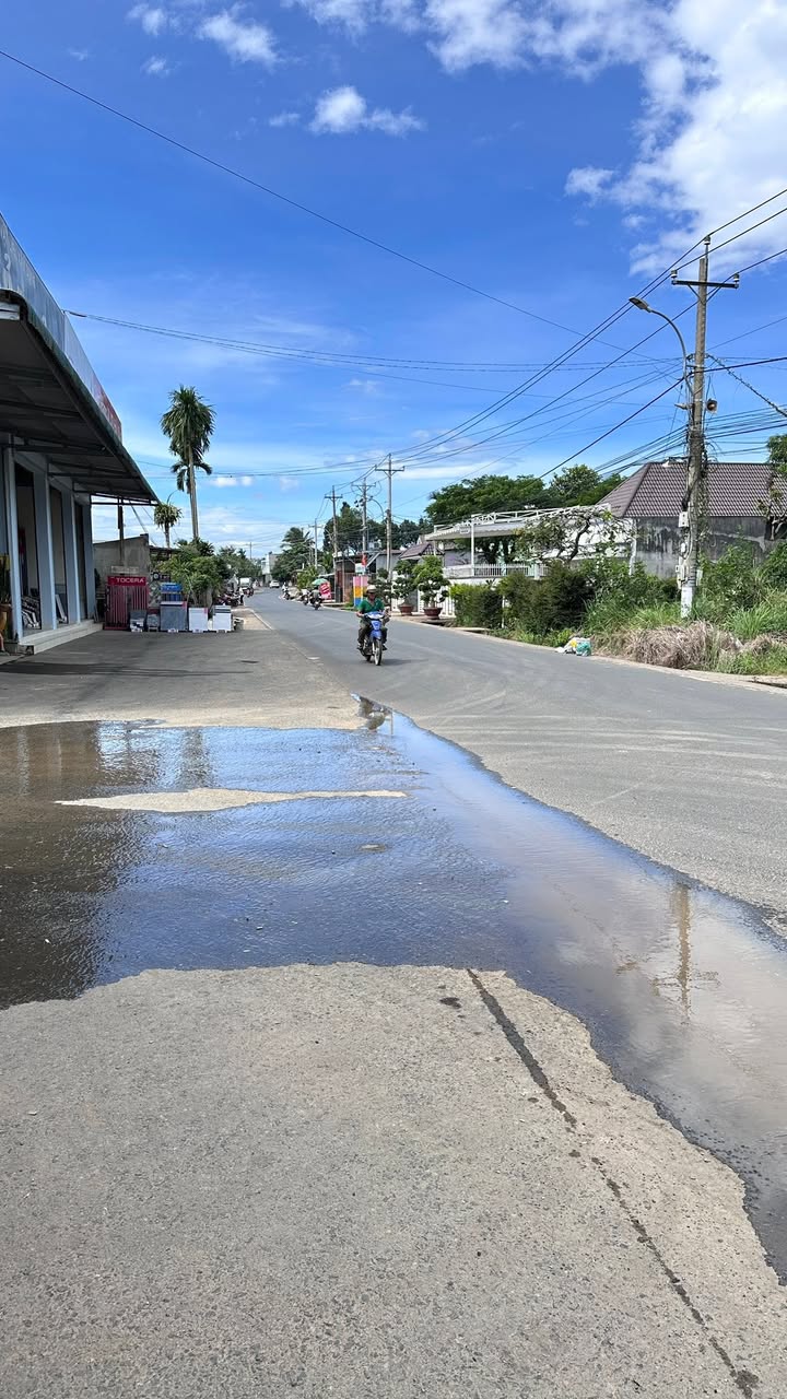 Đất thổ cư Tân Văn - Lâm Hà 270m² giá 2.65 tỷ - Kinh doanh sầm uất!