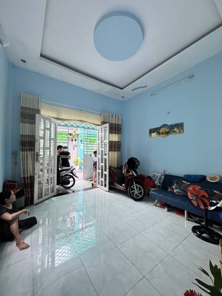 Nhà lô góc 67m² đường số 8 Linh Xuân giá 4.1 tỷ - Cơ hội đầu tư tuyệt vời!