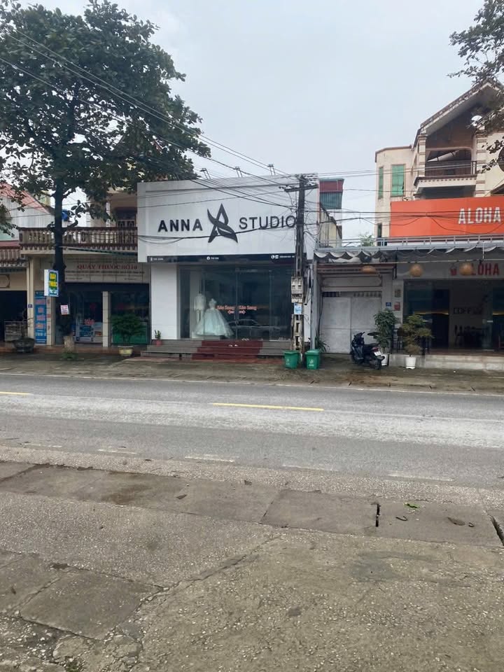 Nhà 3 tầng Quốc lộ 45, Đông Sơn, Thanh Hóa 184m² - Cơ hội sở hữu không thể bỏ qua!