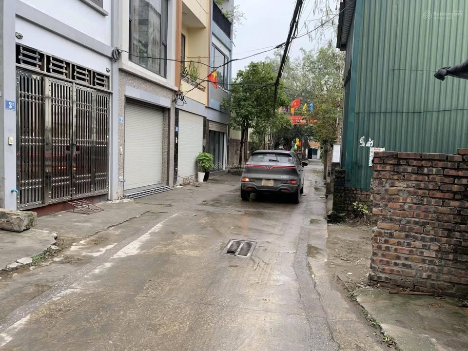 Đất nền 94m² đường Nguyễn Văn Linh, Quận Long Biên - Giá chỉ 12 tỷ!