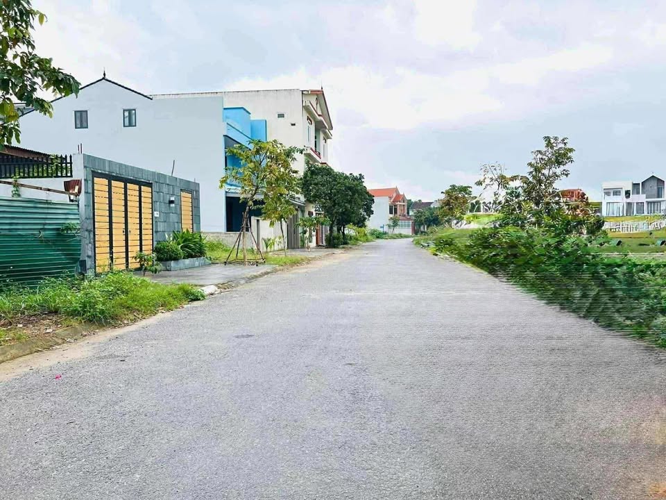 FrontHouse mặt tiền Xuân Thủy Bắc Lý 161m² giá 3 tỷ - Cơ hội đầu tư tuyệt vời!