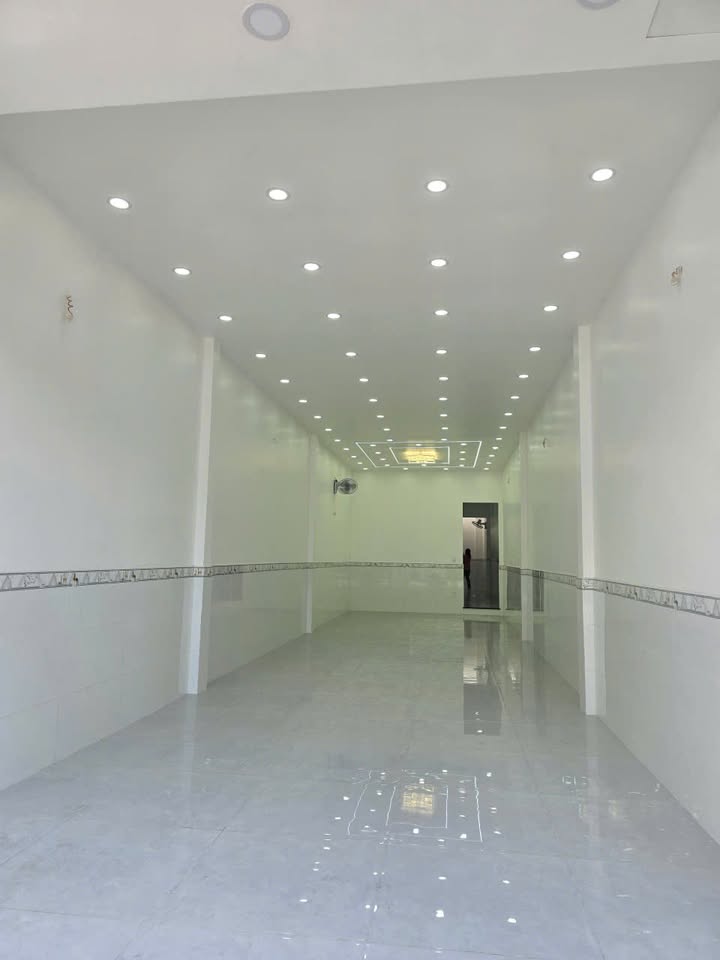 Nhà mặt tiền cho thuê tại Nguyễn Ảnh Thủ, Quận 12 - Giá chỉ 17 triệu/tháng!