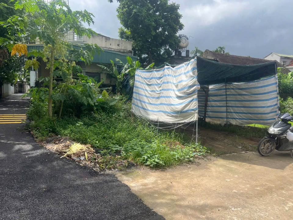 Đất thổ cư Phù Vân 76m² giá 1 tỷ - Lô góc 2 mặt tiền, nhanh tay kẻo lỡ!