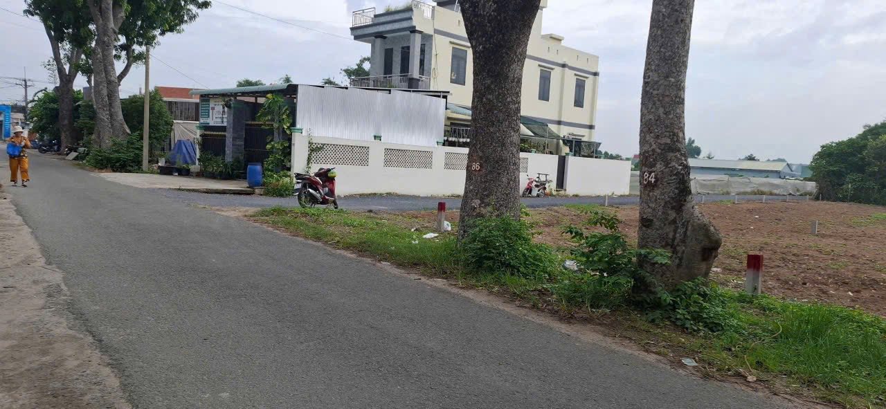 Đất mặt tiền Phước Vĩnh An, Củ Chi 140m² giá 2.3 tỷ - Đầu tư sinh lời ngay!