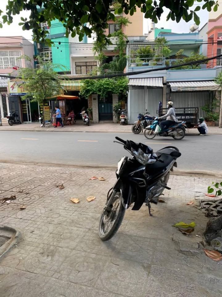 Mặt tiền Phạm Thế Hiển, Q8 32m² giá 3 tỷ - Chính chủ bán gấp!