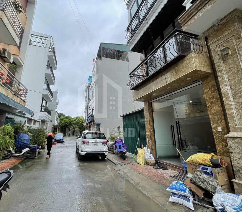 Nhà 6 tầng Đường Vân Canh, 43m² - Ô tô vào tận nơi, giá thỏa thuận!