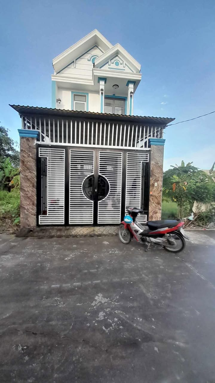 Nhà phố 100m² An Viễn, Trảng Bom - Giá chỉ 2.35 tỷ, chính chủ bán gấp!