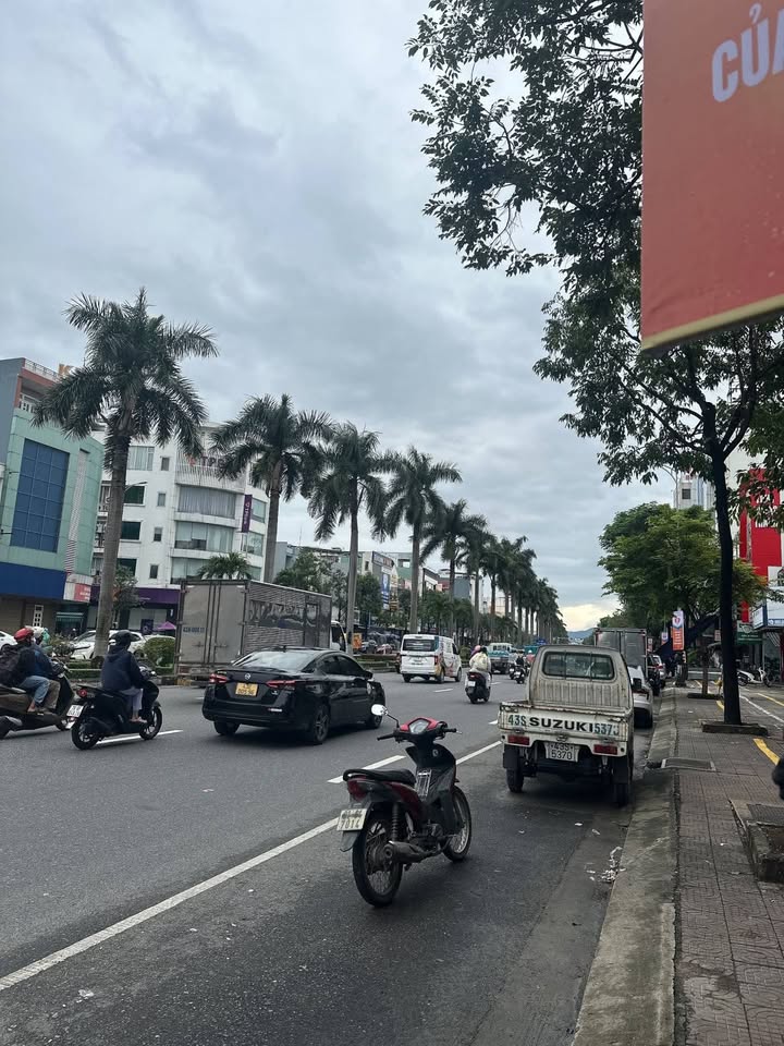 Nhà mặt tiền Điện Biên Phủ, Thanh Khê, 109.8m² giá 12.5 tỷ - Cơ hội đầu tư tuyệt vời!